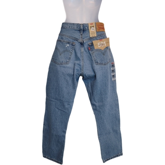 Levi's 501 Jeans - Picture 2 of 6